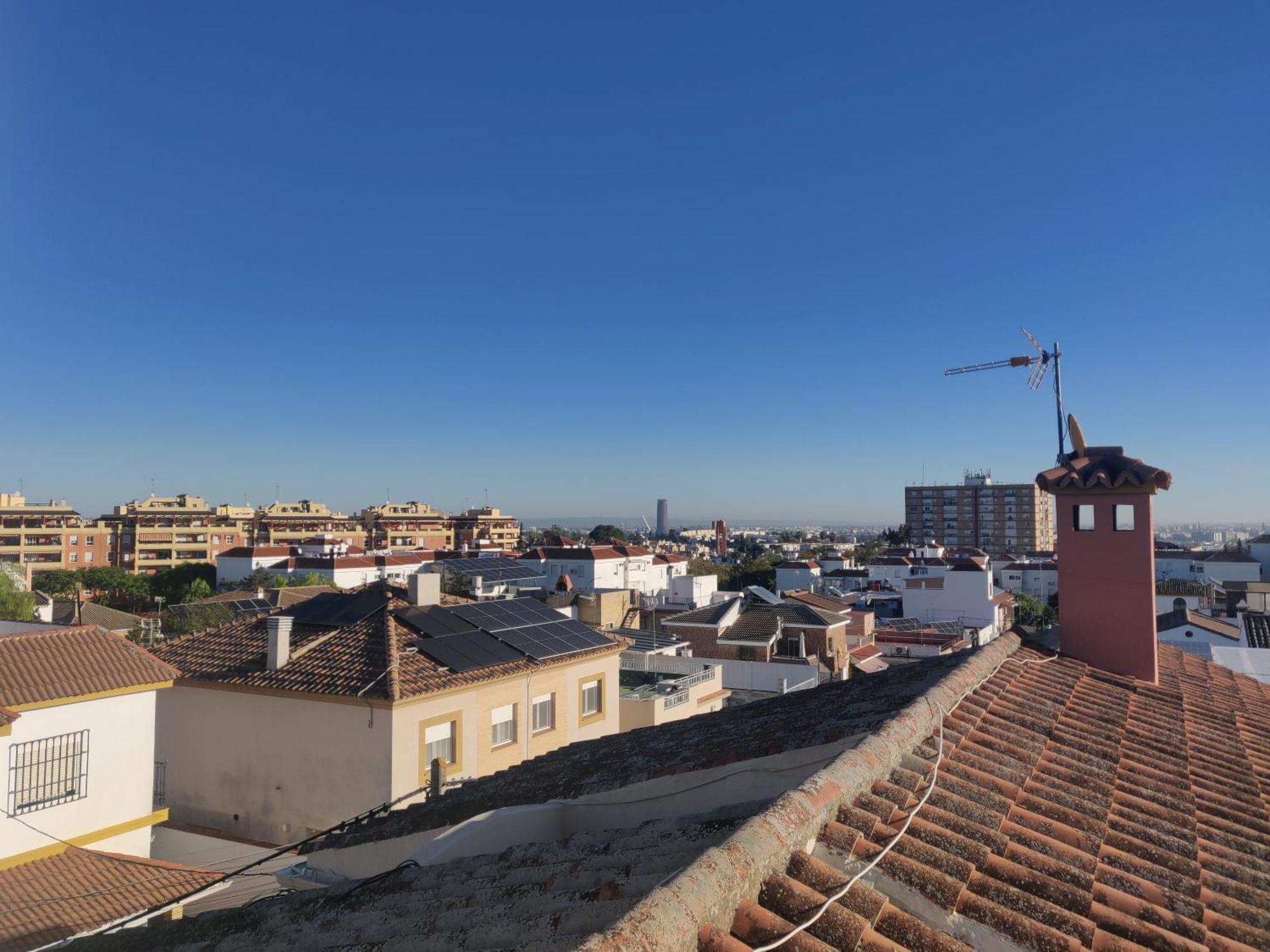 Junto Al Metro Del Centro De Sevilla! サン・ホアン・デ・アスナルファラチェ エクステリア 写真